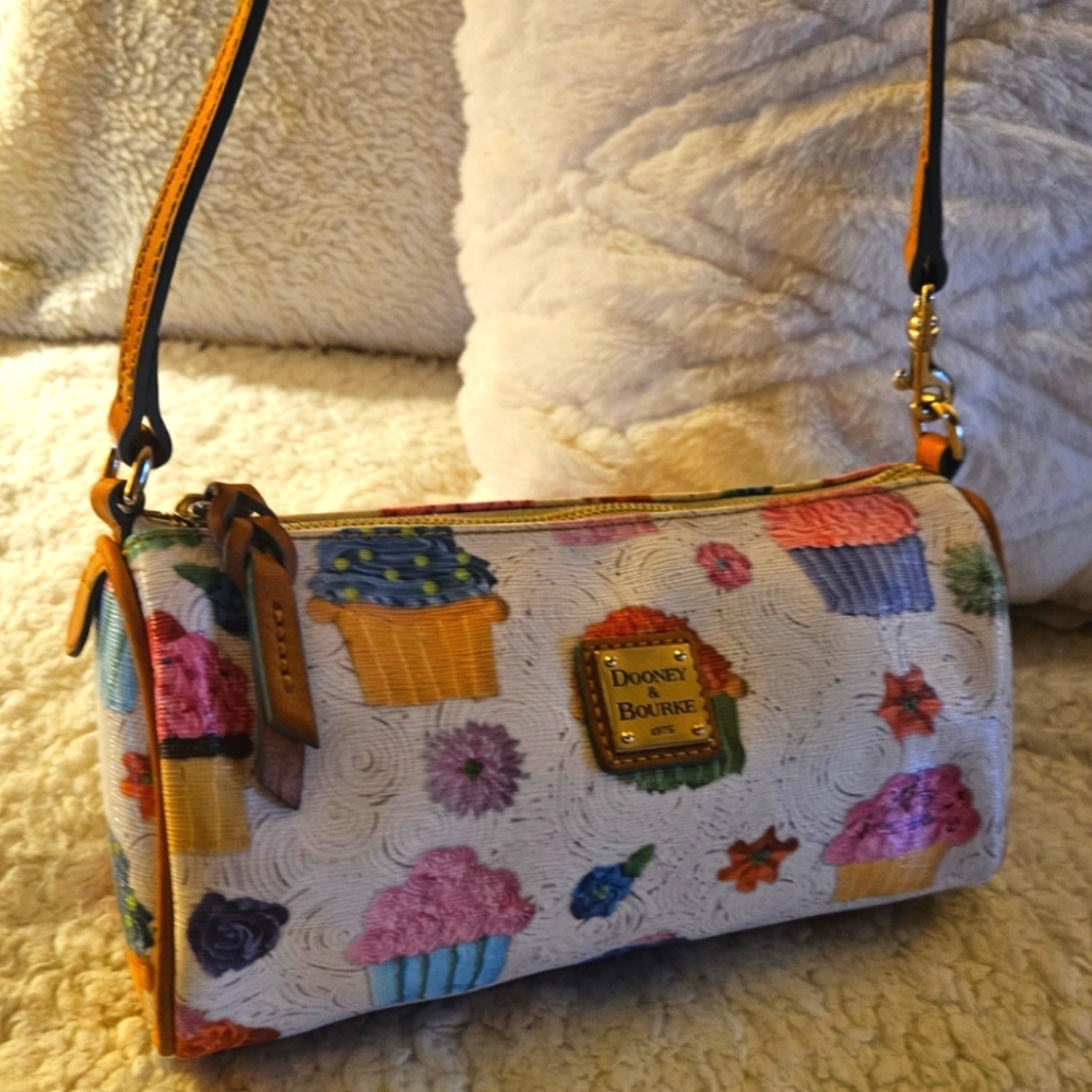 Rare Dooney & Bourke Multicolor Cupcake Print Bag